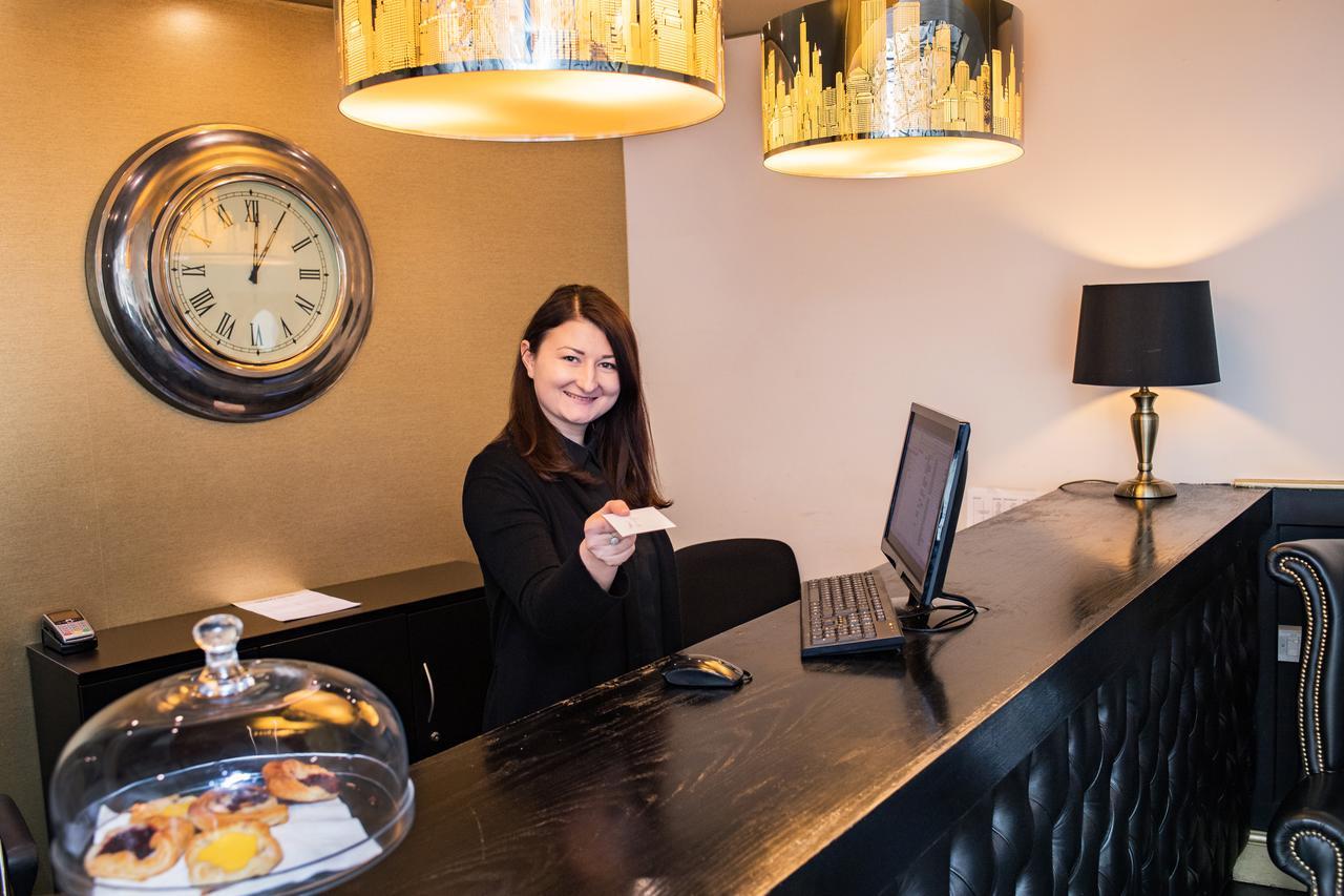 Henley Hotel Ngoại thất bức ảnh