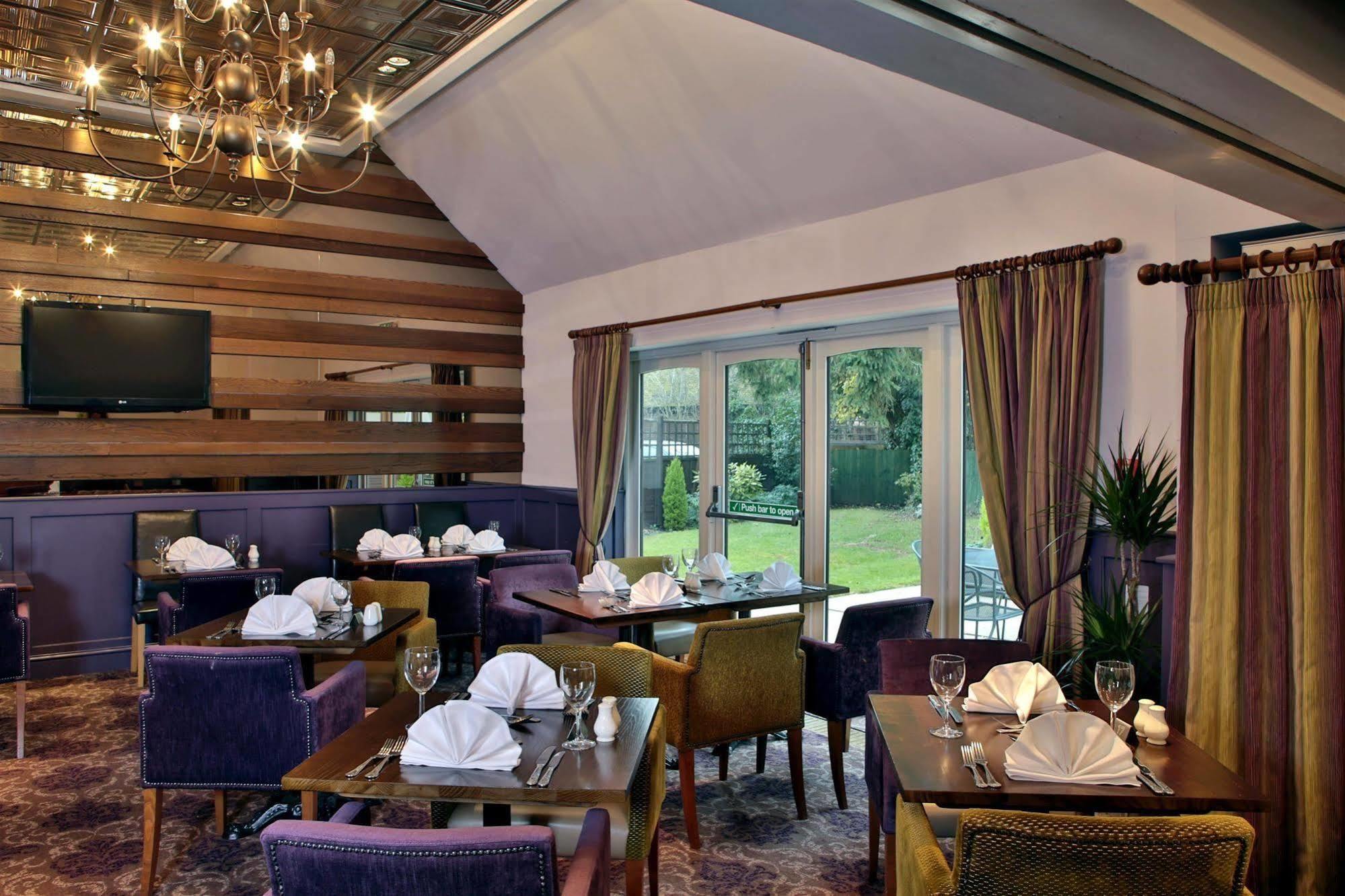 Henley Hotel Ngoại thất bức ảnh