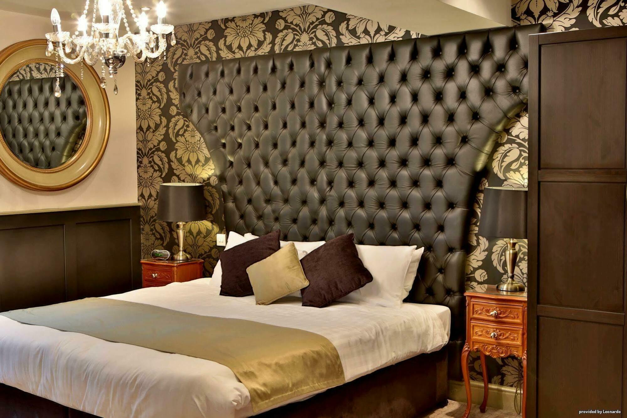 Henley Hotel Ngoại thất bức ảnh
